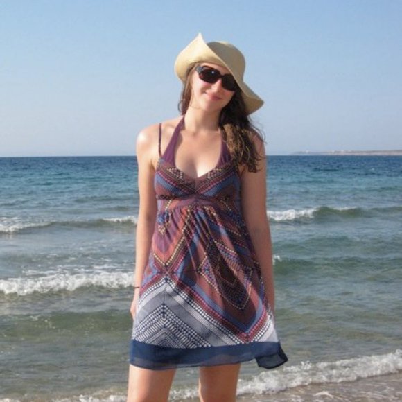 Meet your Posher, Helen - Picture 1 of 1